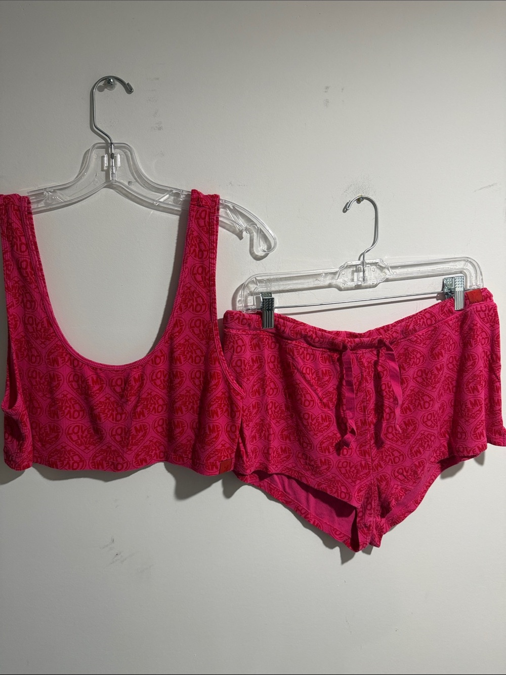 Savage x Fenty Hot Pink Cropped Tank (XL) and Drawstring Lounge Shorts (L) Set